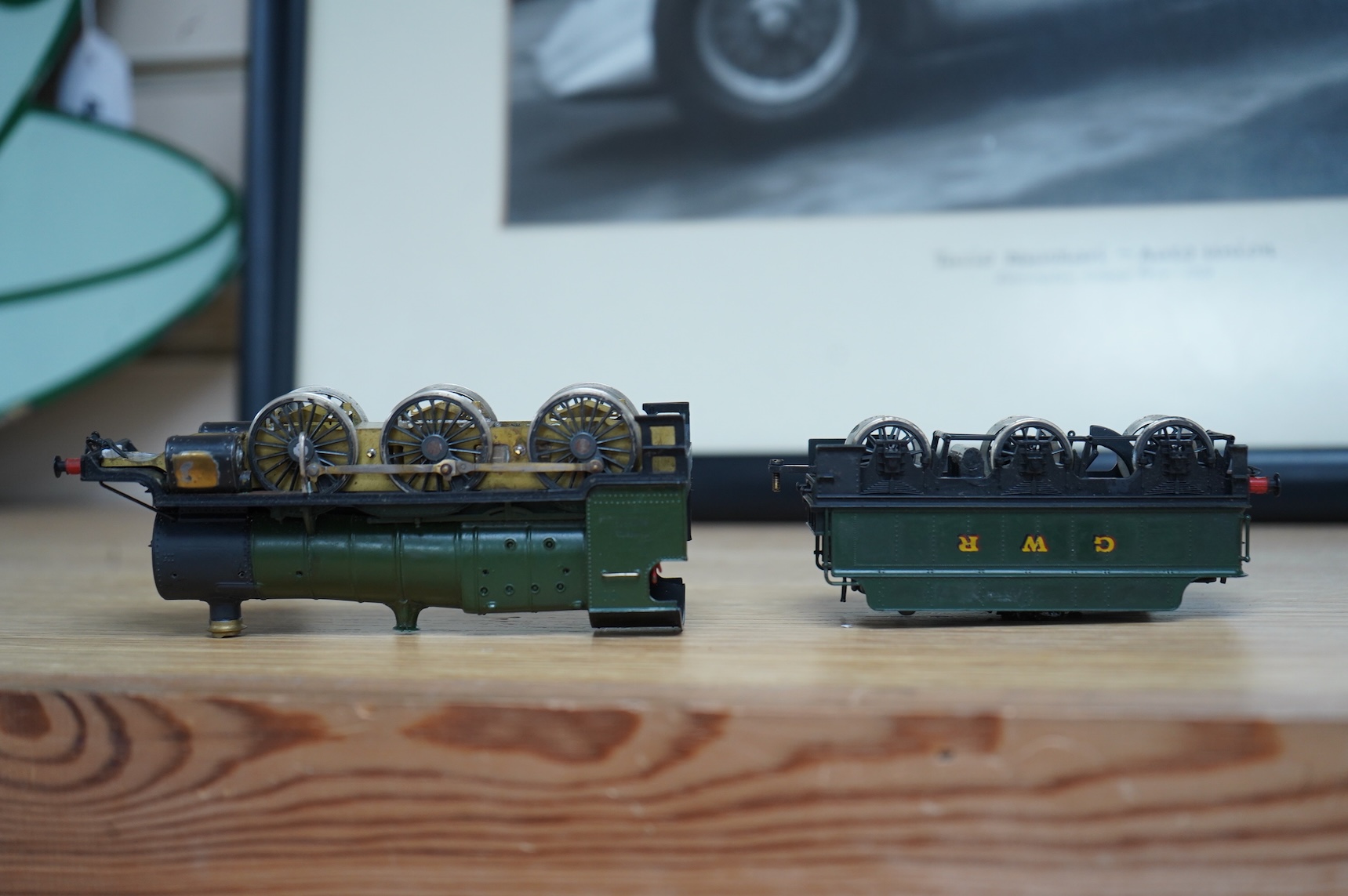 Four scratch/kit built EM gauge brass and white metal Southern Railway Class Q1 0-6-0 locomotives, all in various states of construction